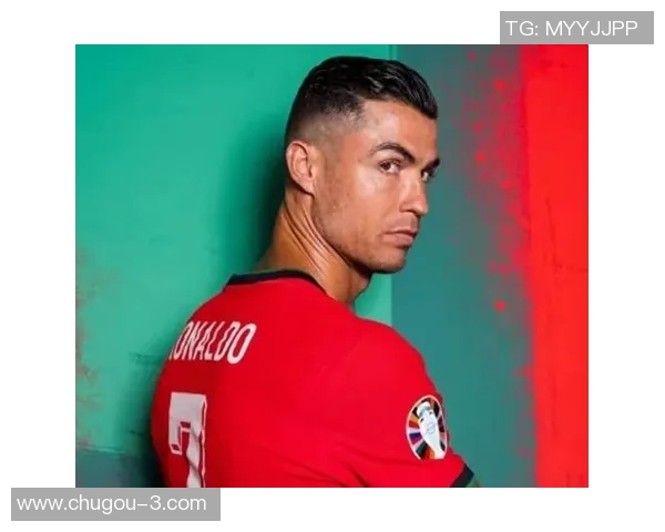 足球场上的另类风采:那些球星搞怪背后的趣事与精彩瞬间 足球场上的另类风采:那些球星搞怪背后的趣事与精彩瞬间